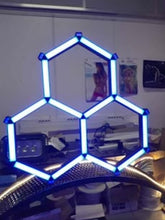 Charger l'image dans la galerie, Luminaire hexalight